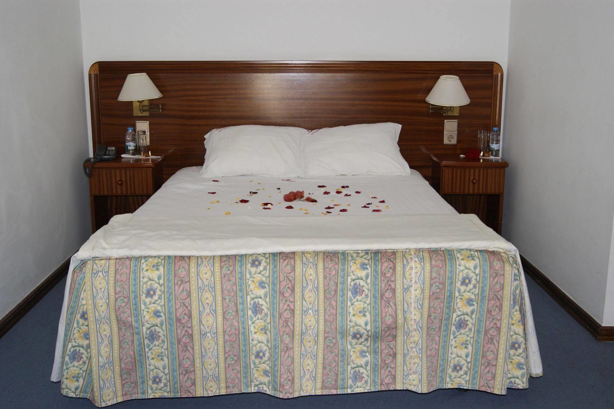 Hotel Comendador Bombarral Εξωτερικό φωτογραφία