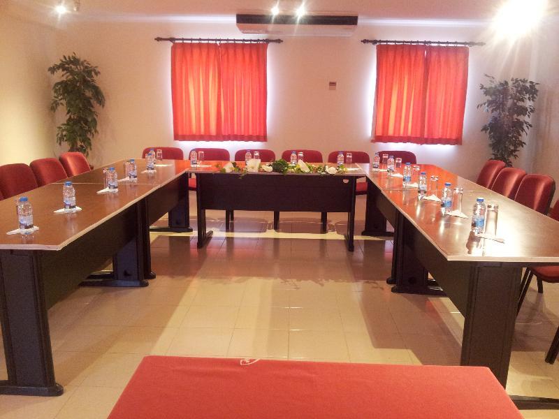 Hotel Comendador Bombarral Εξωτερικό φωτογραφία